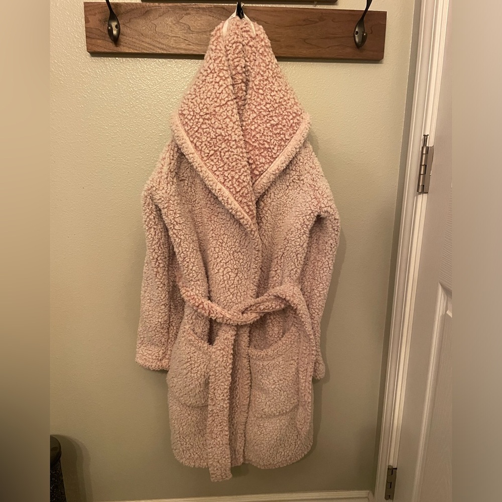 Cozy Faux Shearling Robe - Picture 5 of 5